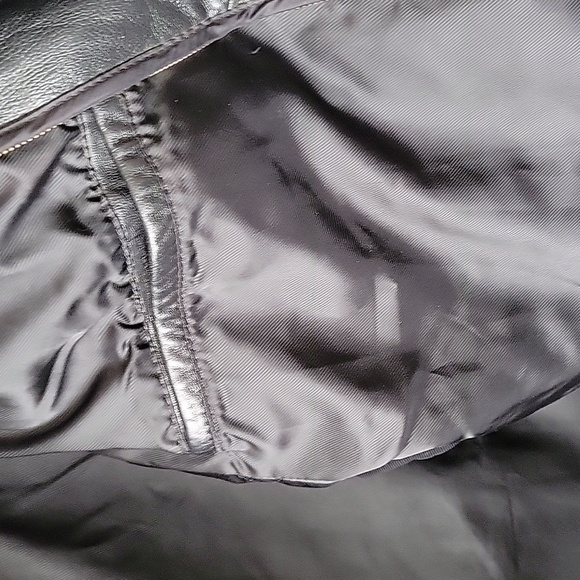 Leather coat - Picture 5 of 11